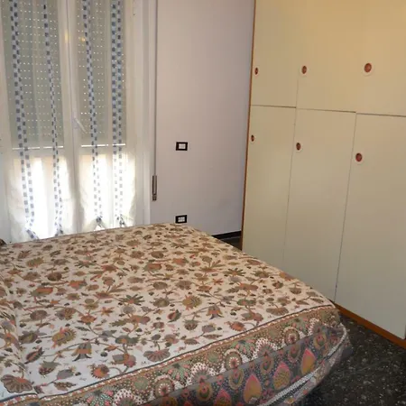 Un Passo Dal Mare * Savona